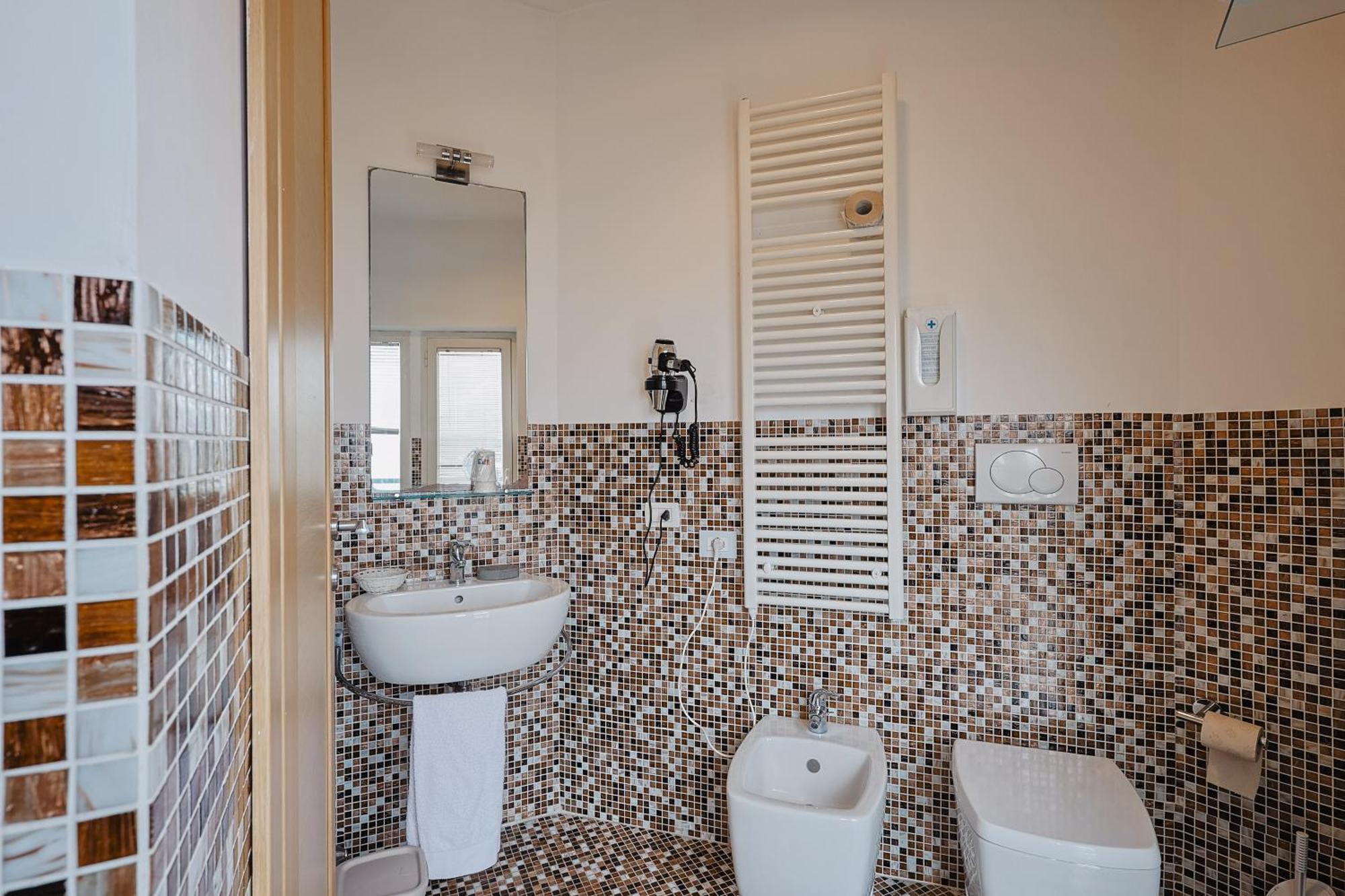 Bi Hotel Porto Ercole  Extérieur photo